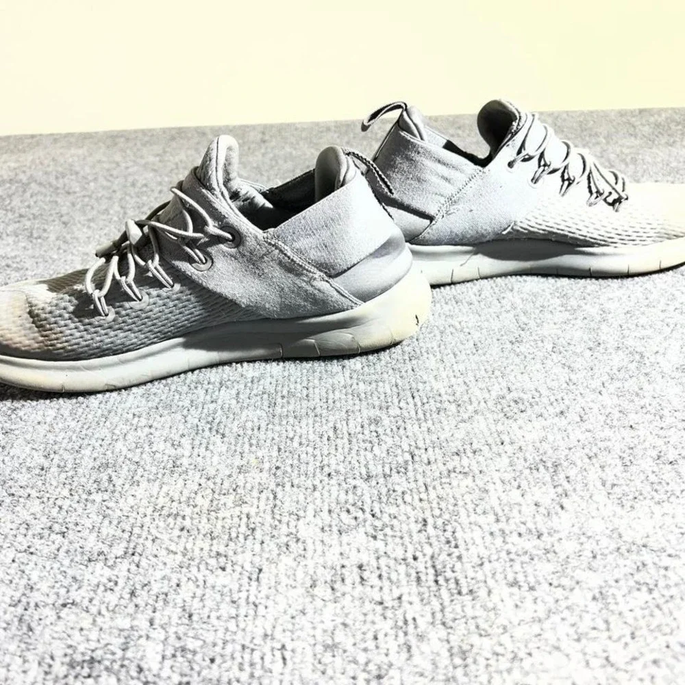 Nike Free RN Commuter 2017 Grey Running Shoes Womens 8.5‎ 880842-002 Sneaker